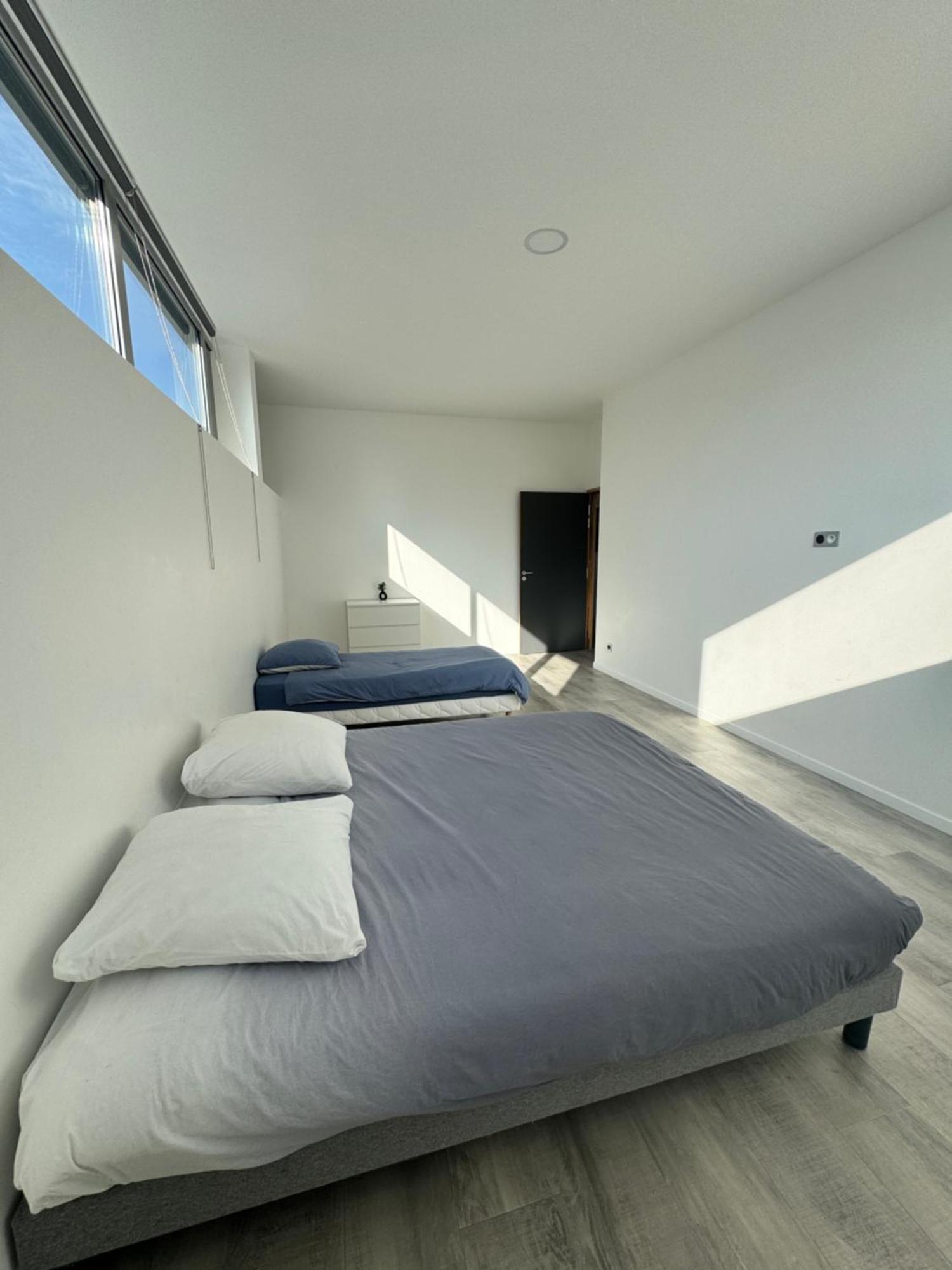 Loft Epure Avec Parking Prive. Apartment Saint-Symphorien-dʼOzon Exterior foto